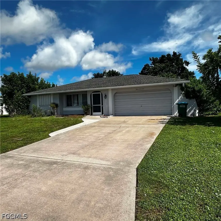 1517 SE 42nd Street, Cape Coral, FL 33904 - #1