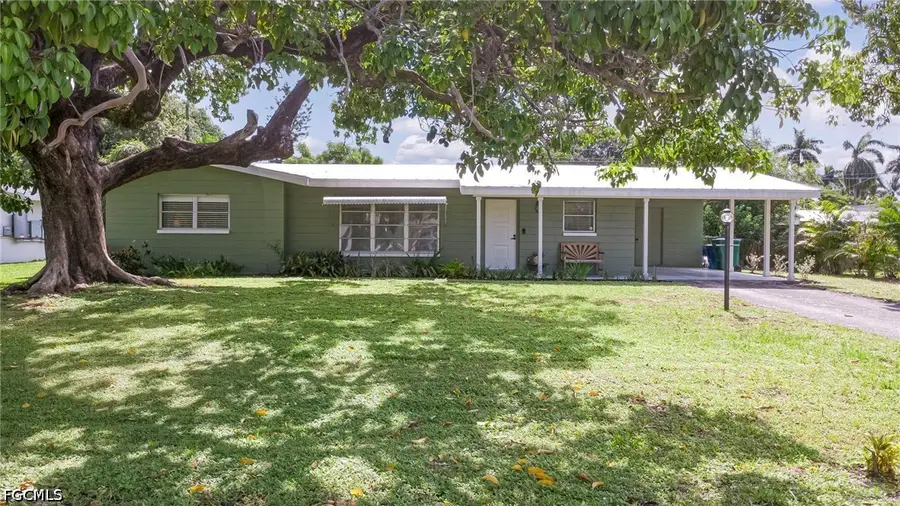 5521 Seville Road, Fort Myers, FL 33919 - #2