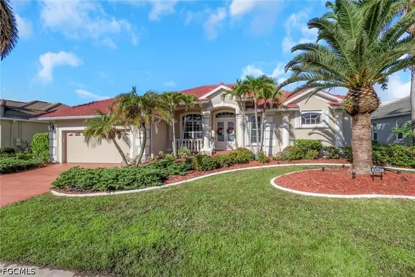 8451 Southwind Bay Circle, Fort Myers, FL 33908