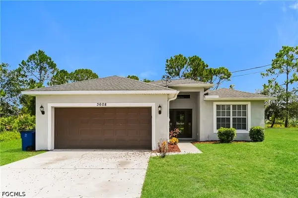 3608 39th Street Sw, Lehigh Acres, FL 33976