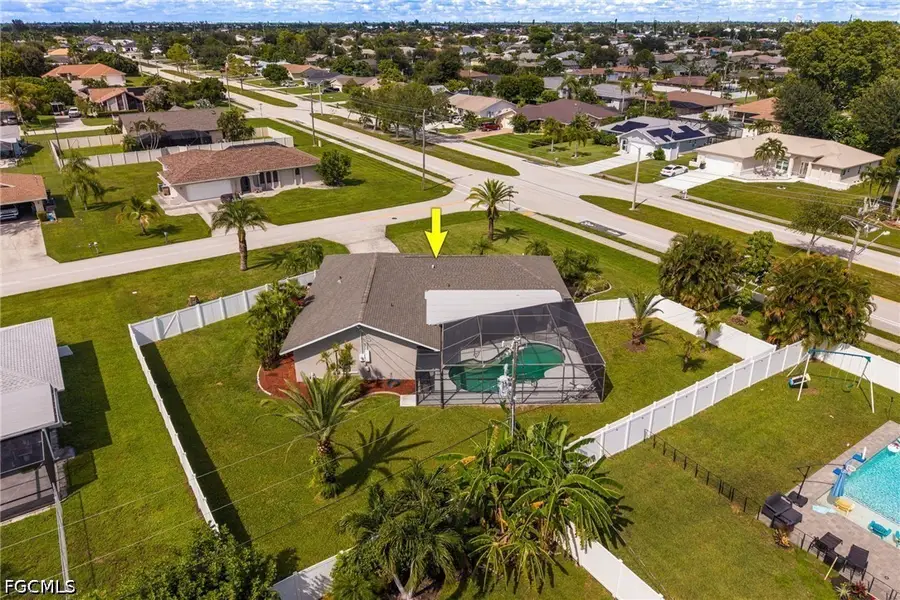 404 SW 34th Terrace, Cape Coral, FL 33914 - #2