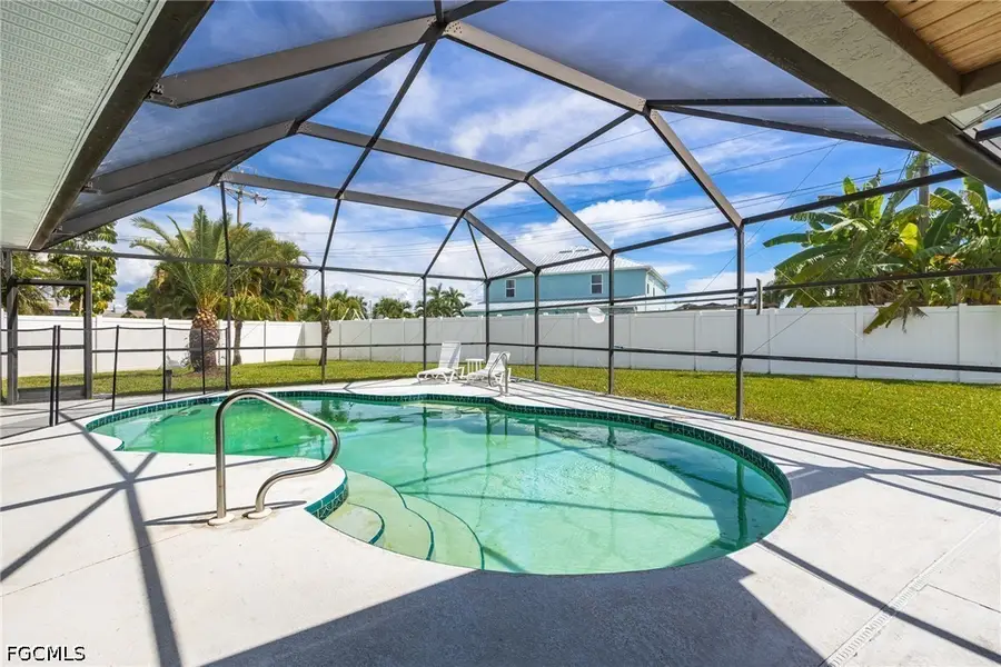 404 SW 34th Terrace, Cape Coral, FL 33914 - #3