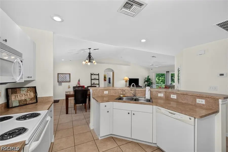1722 NE 11th Street, Cape Coral, FL 33909 - #2