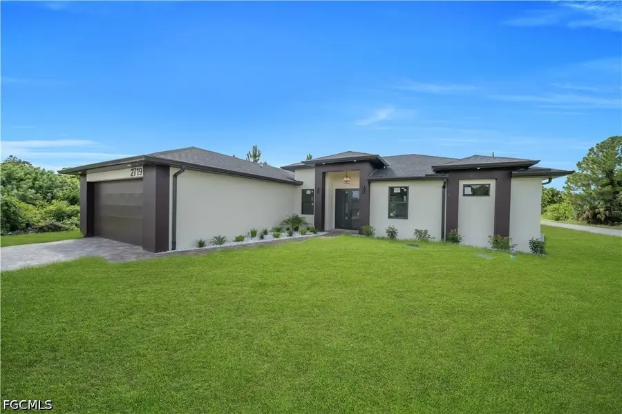 2719 33rd St W, Lehigh Acres, FL 33971 - #2