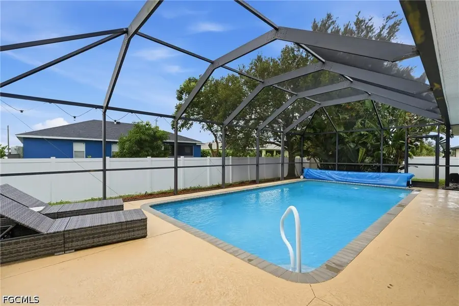 413 NW 17th Place, Cape Coral, FL 33993 - #2