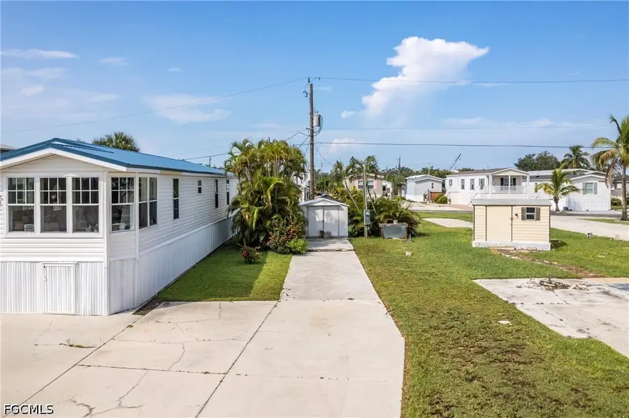 61 Oyster Bay Lane, Fort Myers Beach, FL 33931 - #3