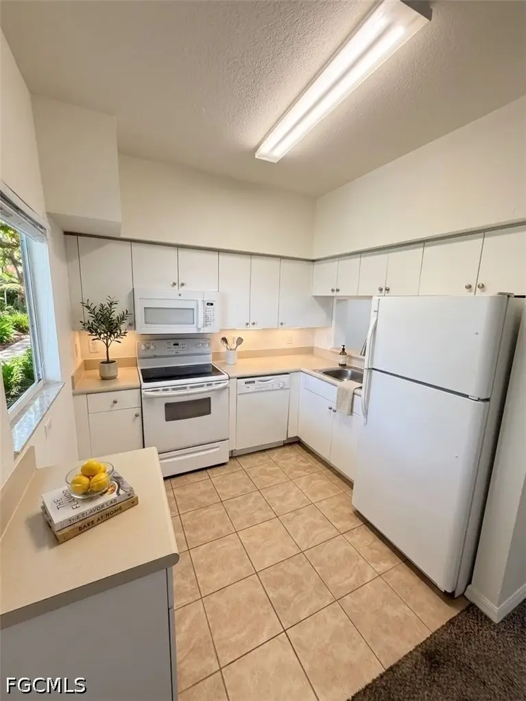 8546 Bernwood Cove Loop #1106, Fort Myers, FL 33966 - #3
