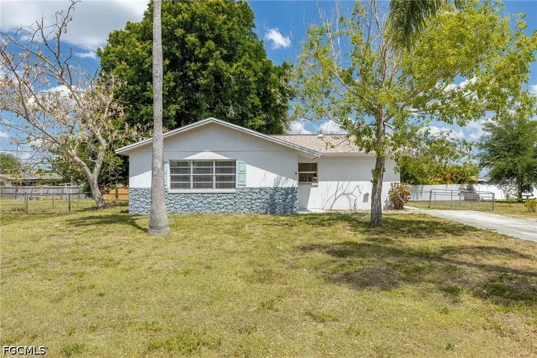 13830 5th Street, Fort Myers, FL 33905 - #1