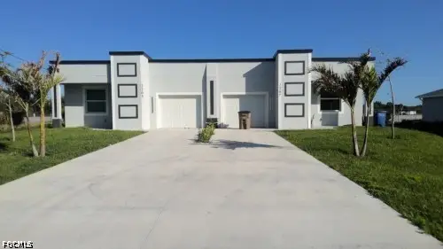 2205/2207 Park Road, Lehigh Acres, FL 33971