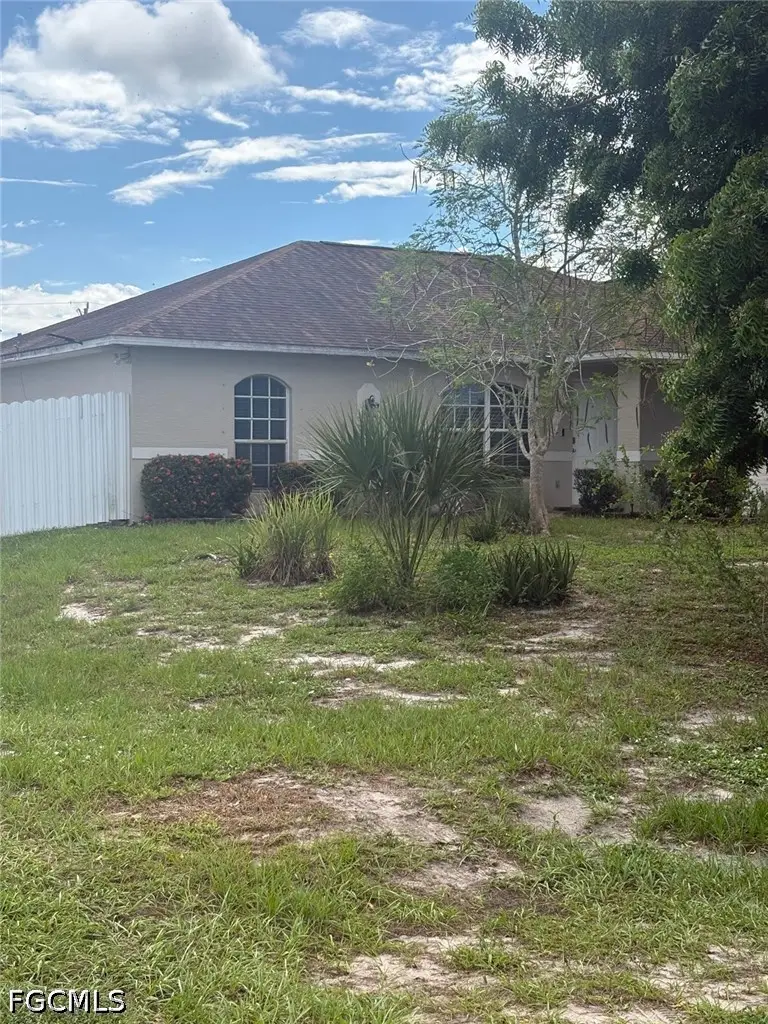 127 Blackstone Drive, Fort Myers, FL 33913 - #1