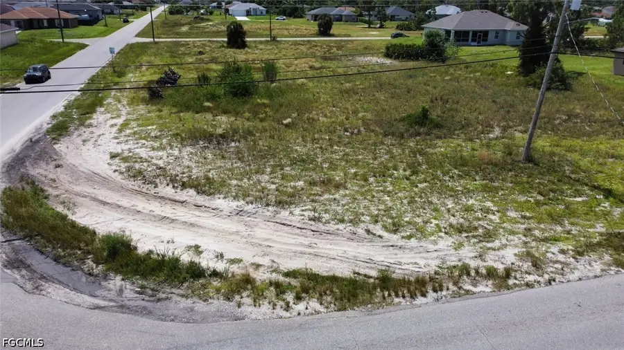 2701 40th Street Sw, Lehigh Acres, FL 33976 - #3