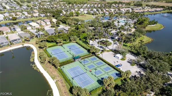 2430 Verdmont Court, Cape Coral, FL 33991