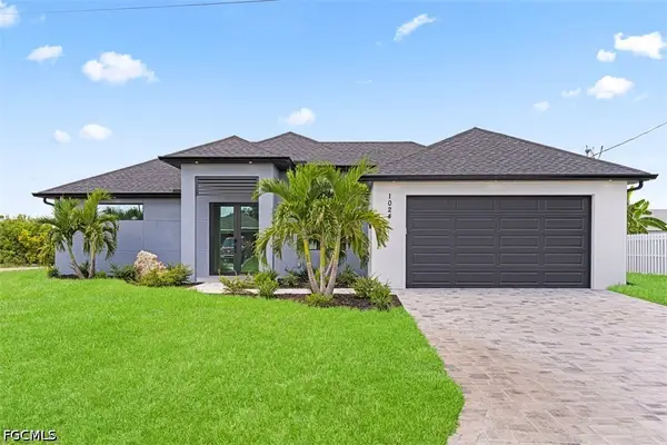 1024 NE 1st Place, Cape Coral, FL 33909