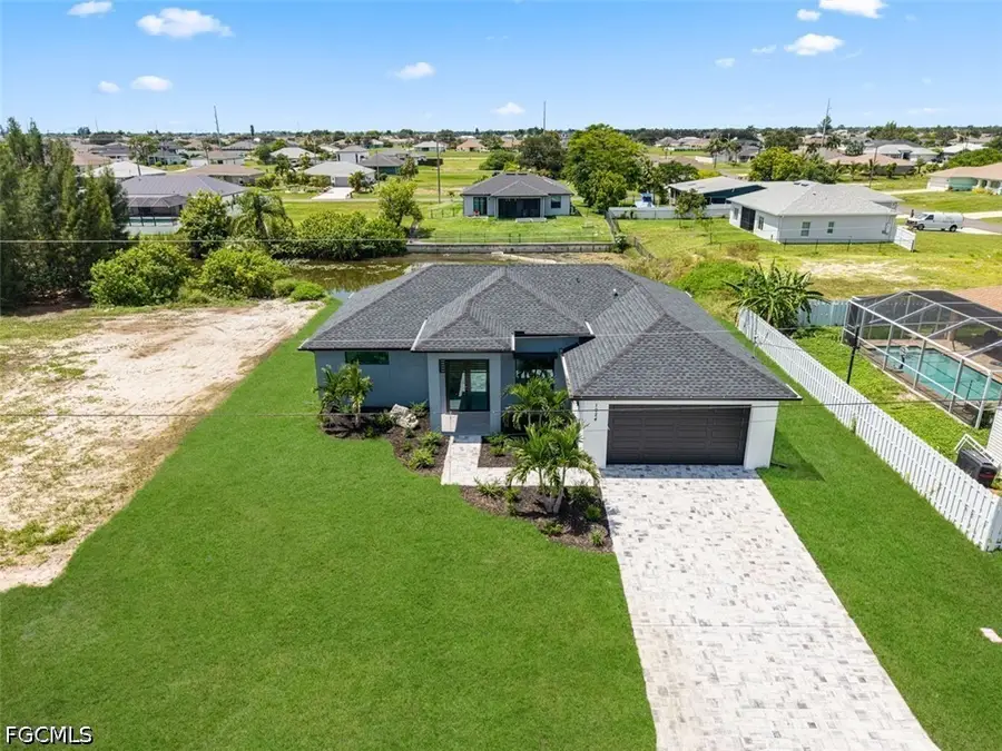 1024 NE 1st Place, Cape Coral, FL 33909 - #2