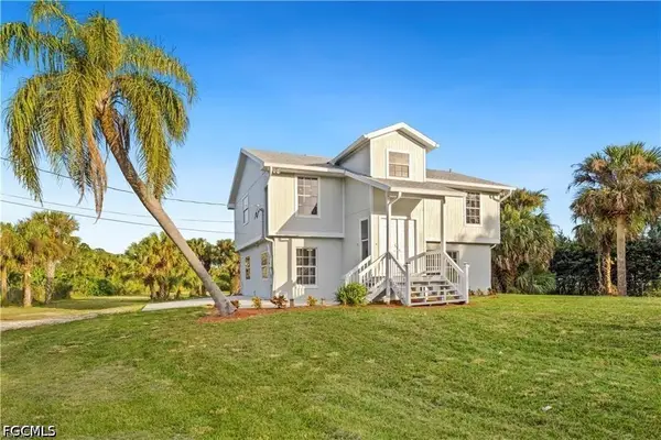 260 13th Street Sw, Naples, FL 34117