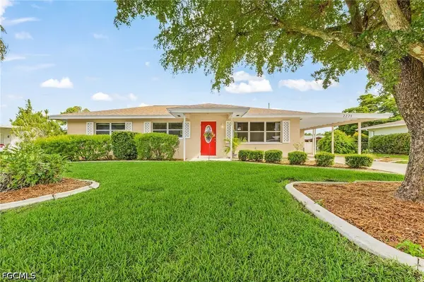 2225 Harvard Avenue, Fort Myers, FL 33907