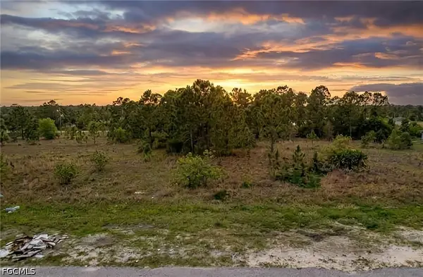 1247 Columbus Boulevard, Fort Myers, FL 33913