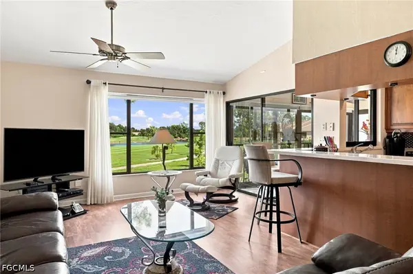 5585 Trailwinds Drive #324, Fort Myers, FL 33907