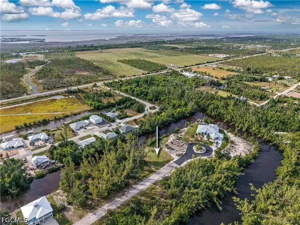 3901 Crestwell Court, St James City, FL 33956