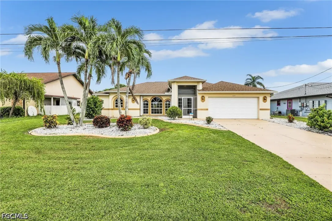 323 SE 9th Avenue, Cape Coral, FL 33990 - #1