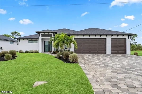 1124 SW 4th Lane, Cape Coral, FL 33991