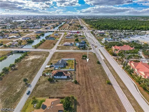 1804 Kismet Parkway E, Cape Coral, FL 33909