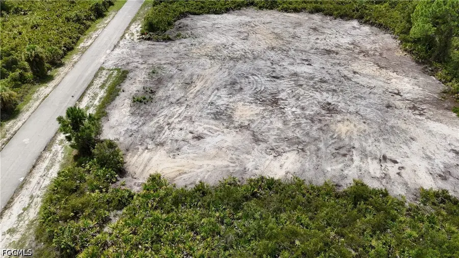 1217 Poinsettia Avenue, Lehigh Acres, FL 33972 - #3