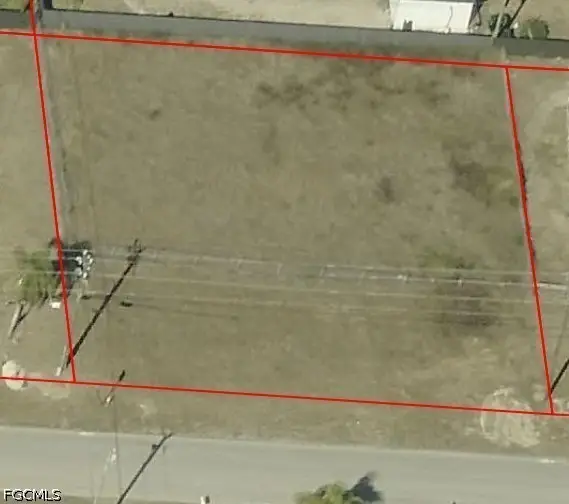 2705 E 2nd Street, Lehigh Acres, FL 33936 - #2