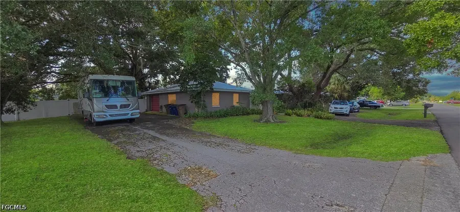 13823/827 2nd Street, Fort Myers, FL 33905 - #2
