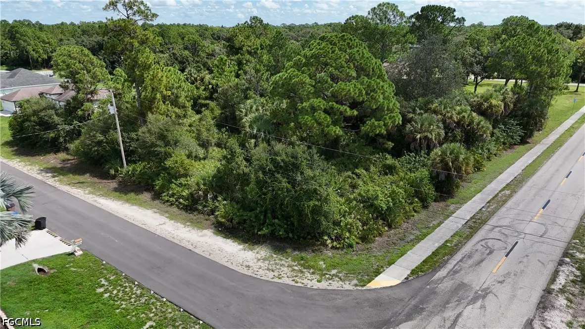 506 W 6th Street, Lehigh Acres, FL 33972 - #1