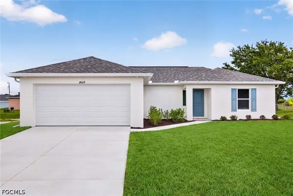 2809 NW 5th Place, Cape Coral, FL 33993