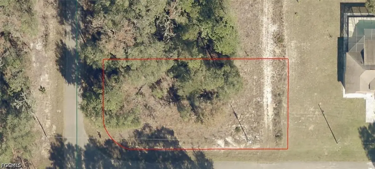 9038-1246-33 Guava Pass Terrace, Ocklawaha, FL 32179 - #1