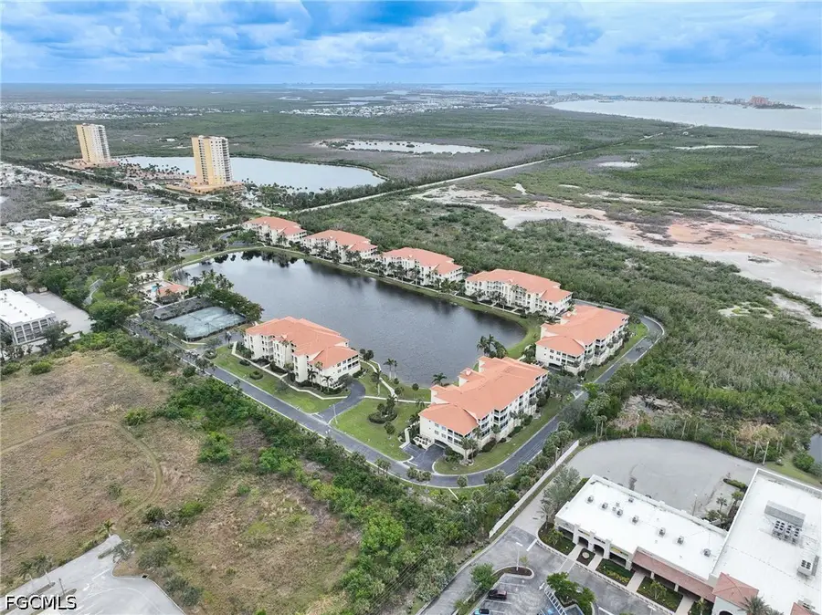 20051 Sanibel View Circle #303, Fort Myers, FL 33908 - #2