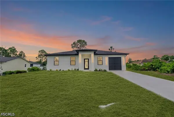 2807 6th Street Sw, Lehigh Acres, FL 33976