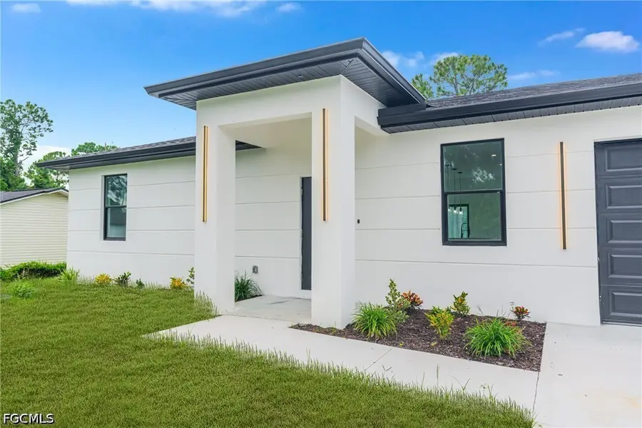 2807 6th Street Sw, Lehigh Acres, FL 33976 - #3