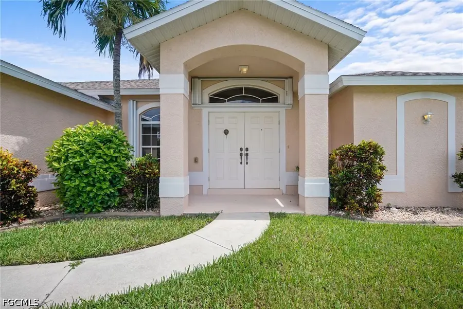 3841 SW 17th Place, Cape Coral, FL 33914 - #3