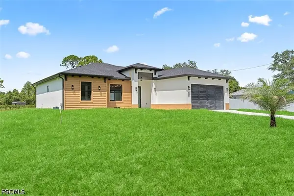 1121 Willard Avenue, Lehigh Acres, FL 33972