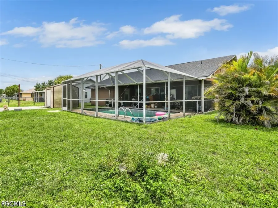 209 NE 9th Court, Cape Coral, FL 33909 - #3