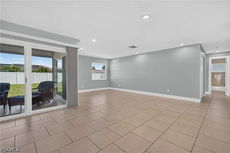 1405 SE 13th Terrace, Cape Coral, FL 33990 - #3