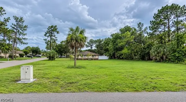 10040 W Terry Street, Bonita Springs, FL 34135