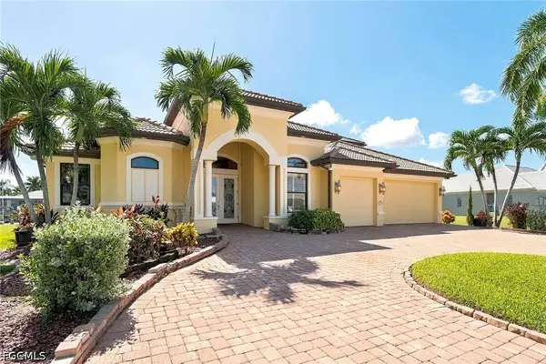 5055 Sorrento Court, Cape Coral, FL 33904