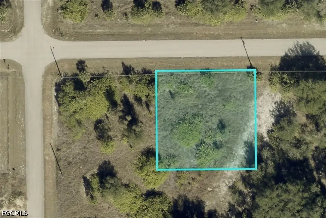 3802 E 17th Street, Lehigh Acres, FL 33972 - #1