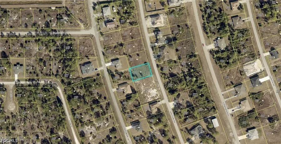 966 Graystone Avenue, Lehigh Acres, FL 33974 - #2