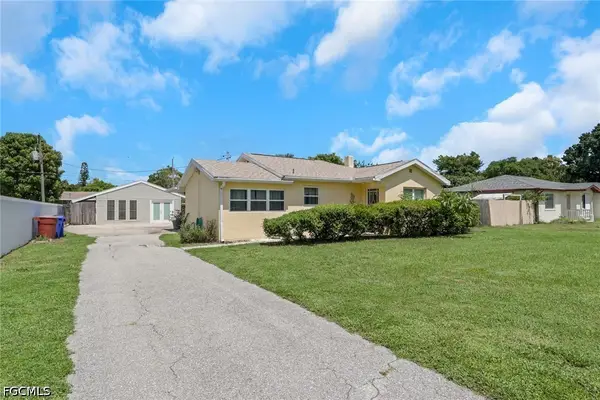 1857 Sunset Place, Fort Myers, FL 33901