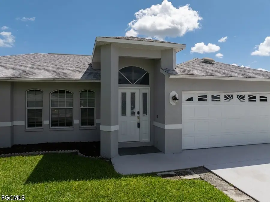 19005 Tampa Road S, Fort Myers, FL 33967 - #3