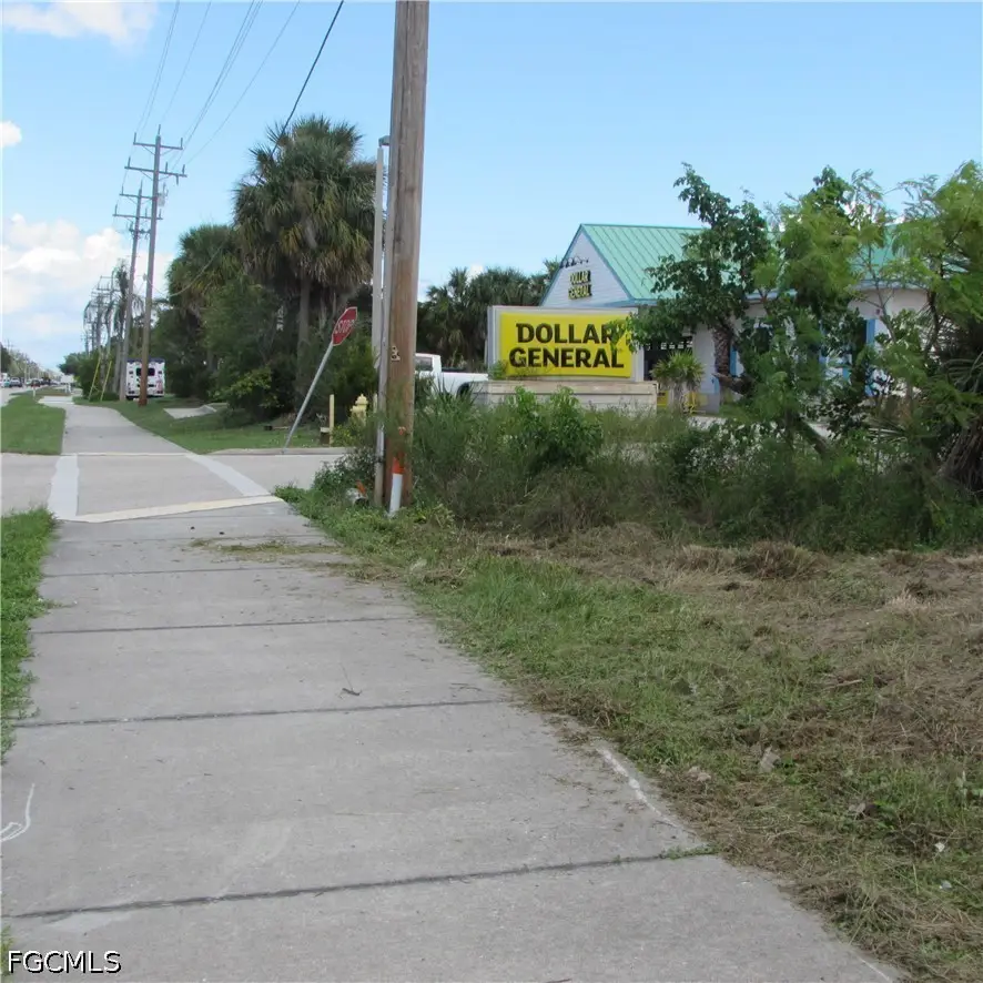 10250 Stringfellow, Saint James City, FL 33956 - #2
