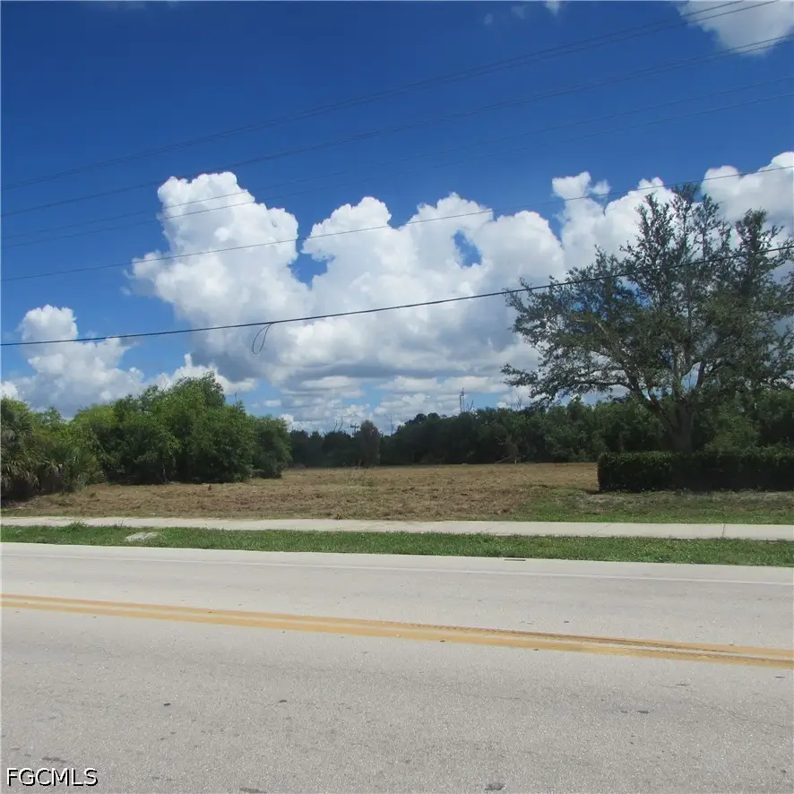 10250 Stringfellow, Saint James City, FL 33956 - #3