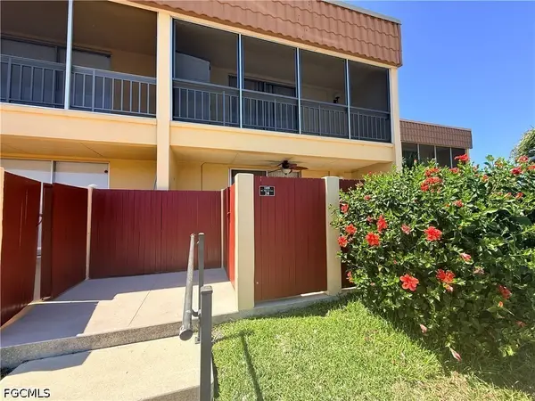 Address Withheld By Seller, Cape Coral, FL 33904
