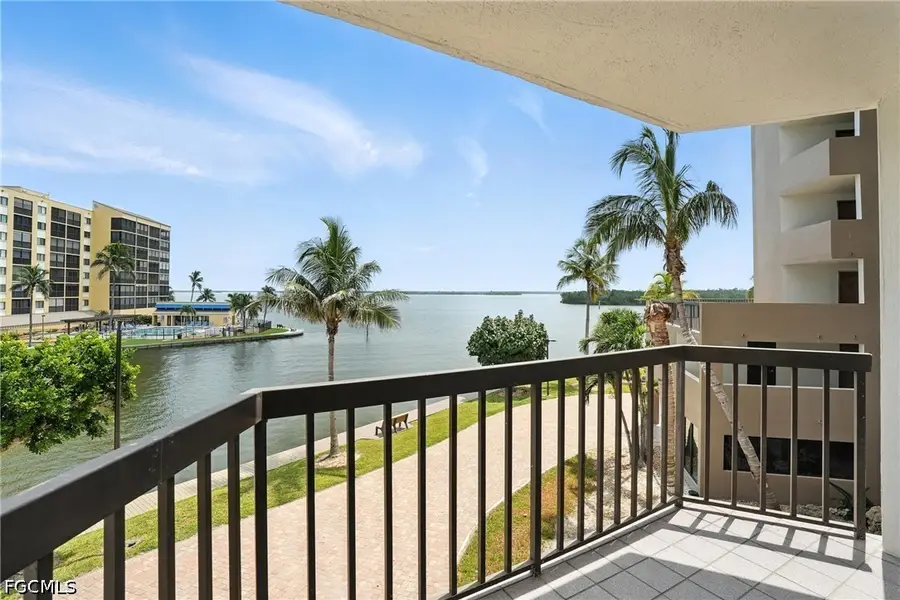 4265 Bay Beach Lane #226, Fort Myers Beach, FL 33931 - #3