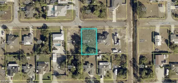3905 32nd Street Sw, Lehigh Acres, FL 33976